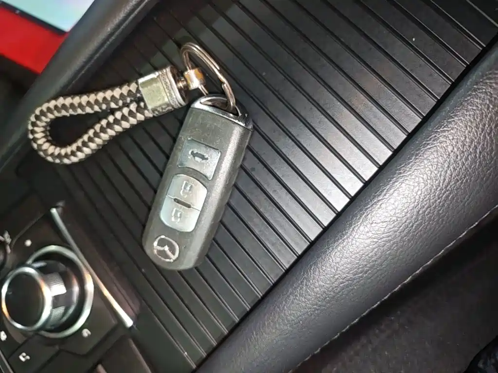Mazda 3 Axela — миниатюра 9