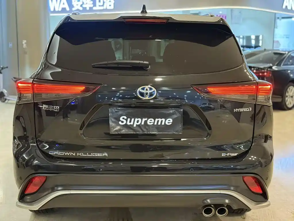 Toyota Crown Kluger 2024 2.5L HEV Luxury