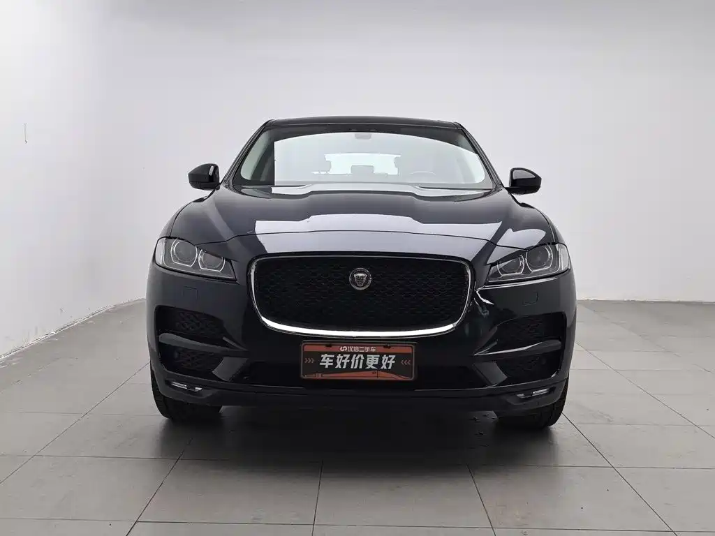 Jaguar F-PACE — миниатюра 3