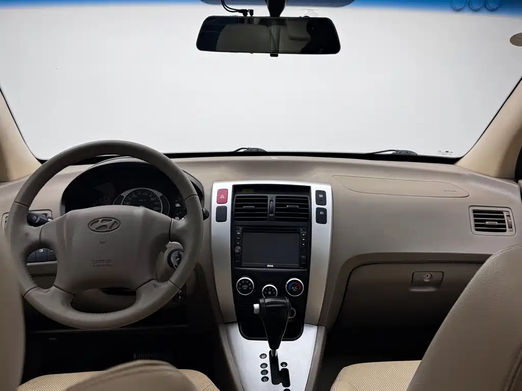 Hyundai Tucson — миниатюра 10