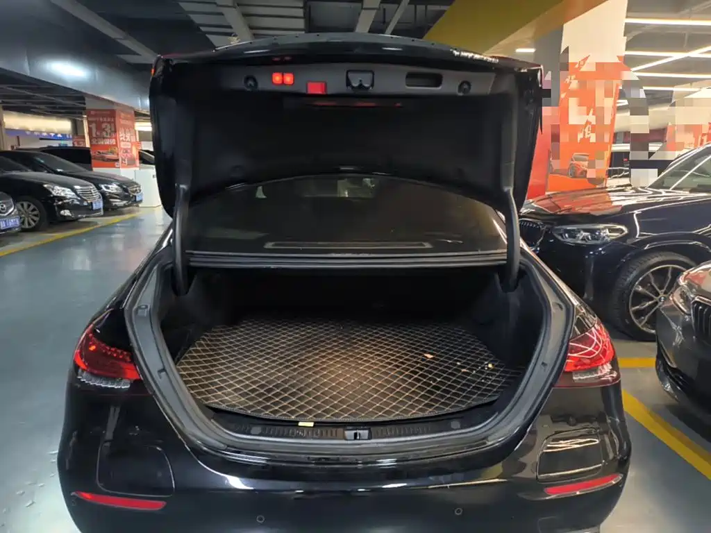 Mercedes-Benz E-Class New Energy — миниатюра 19