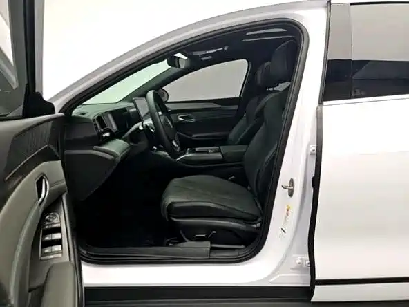 BYD Qin L — миниатюра 5