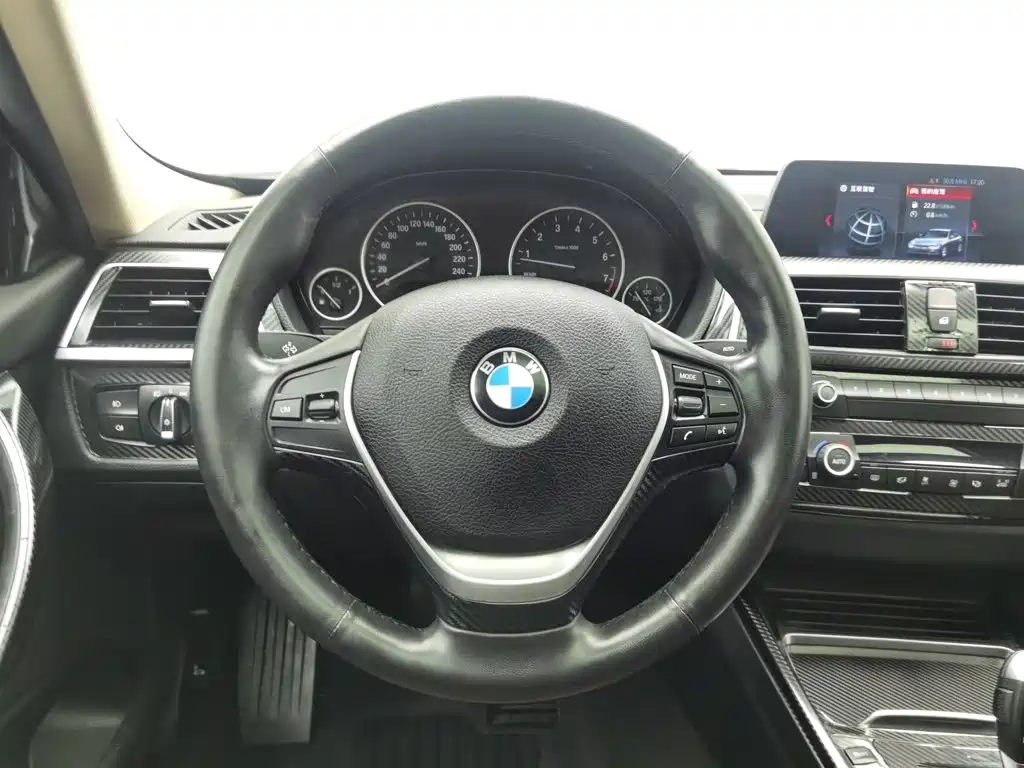 BMW 3 Series — миниатюра 11