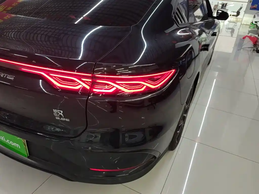 BYD Han — миниатюра 8