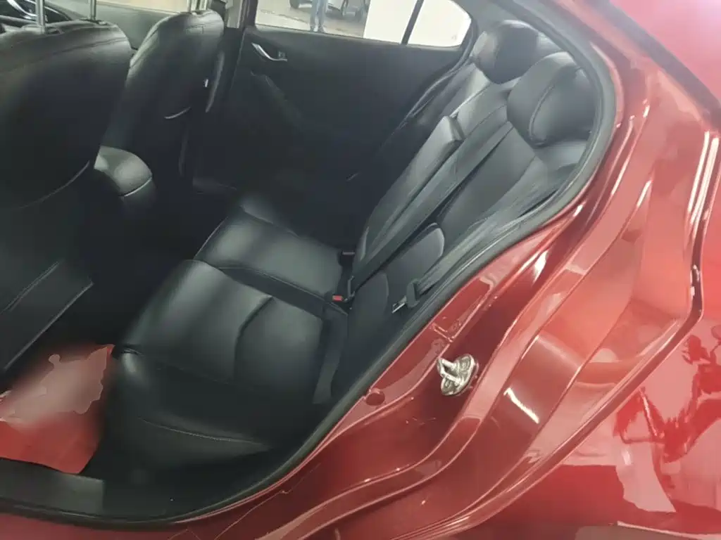 Mazda 3 Axela — миниатюра 17