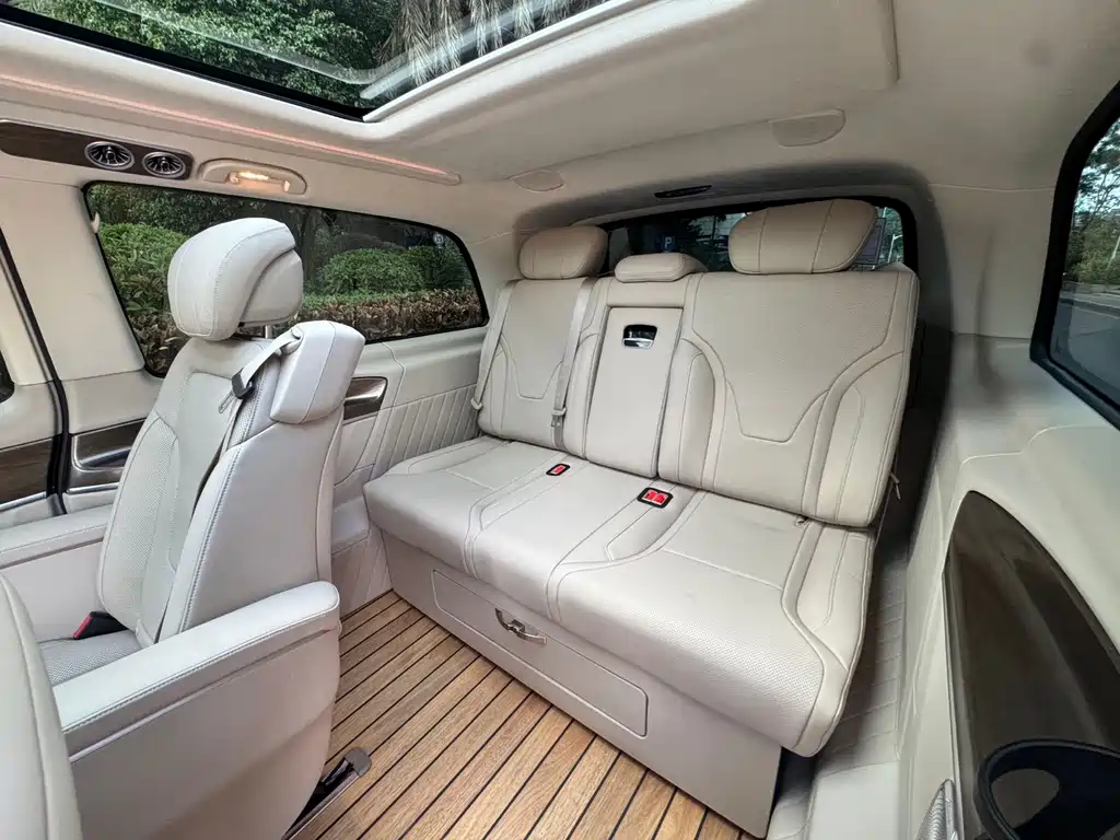 MERCEDES-BENZ V CLASS