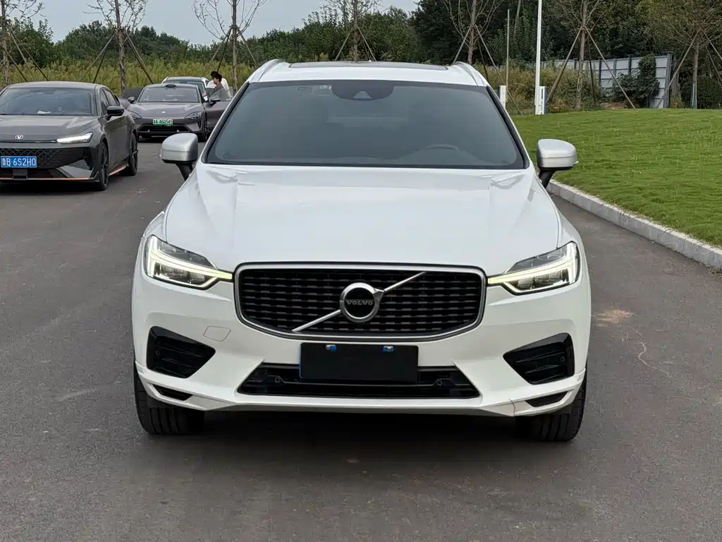 Volvo XC60 — миниатюра 5