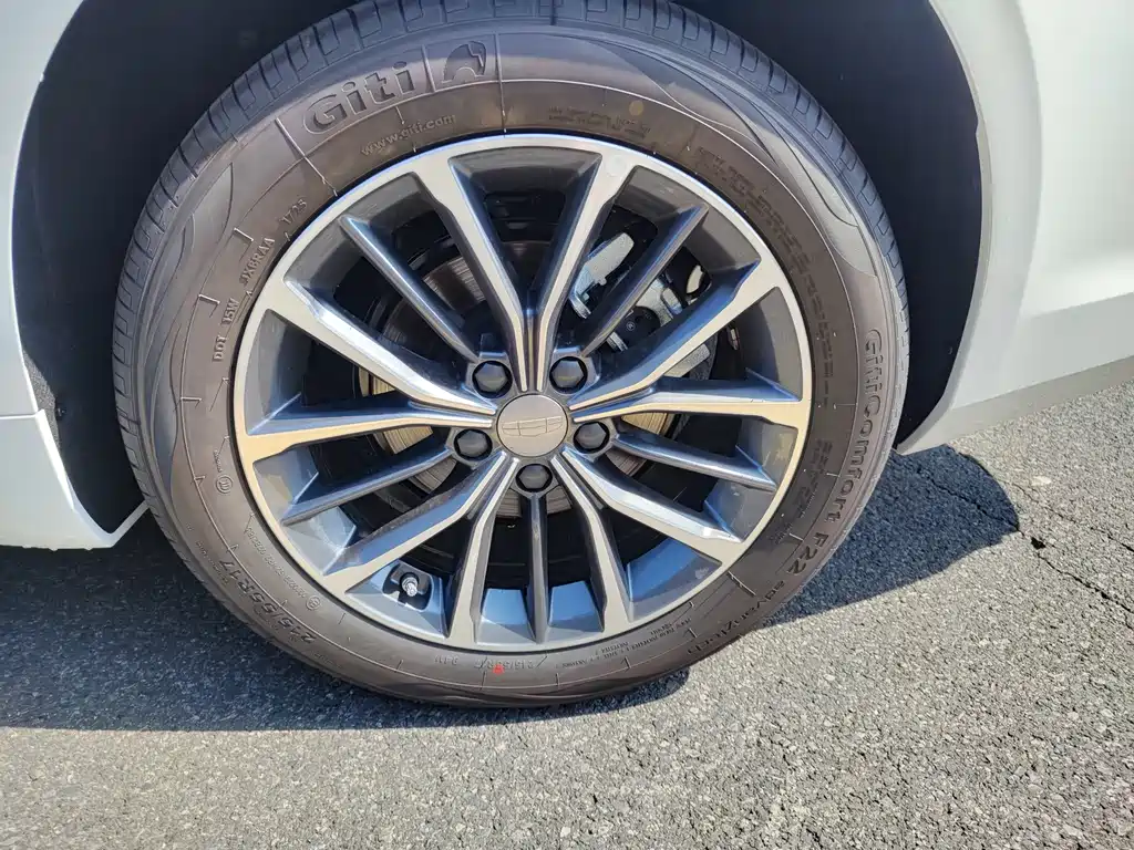 GEELY AUTOMOBILE XINGRUI