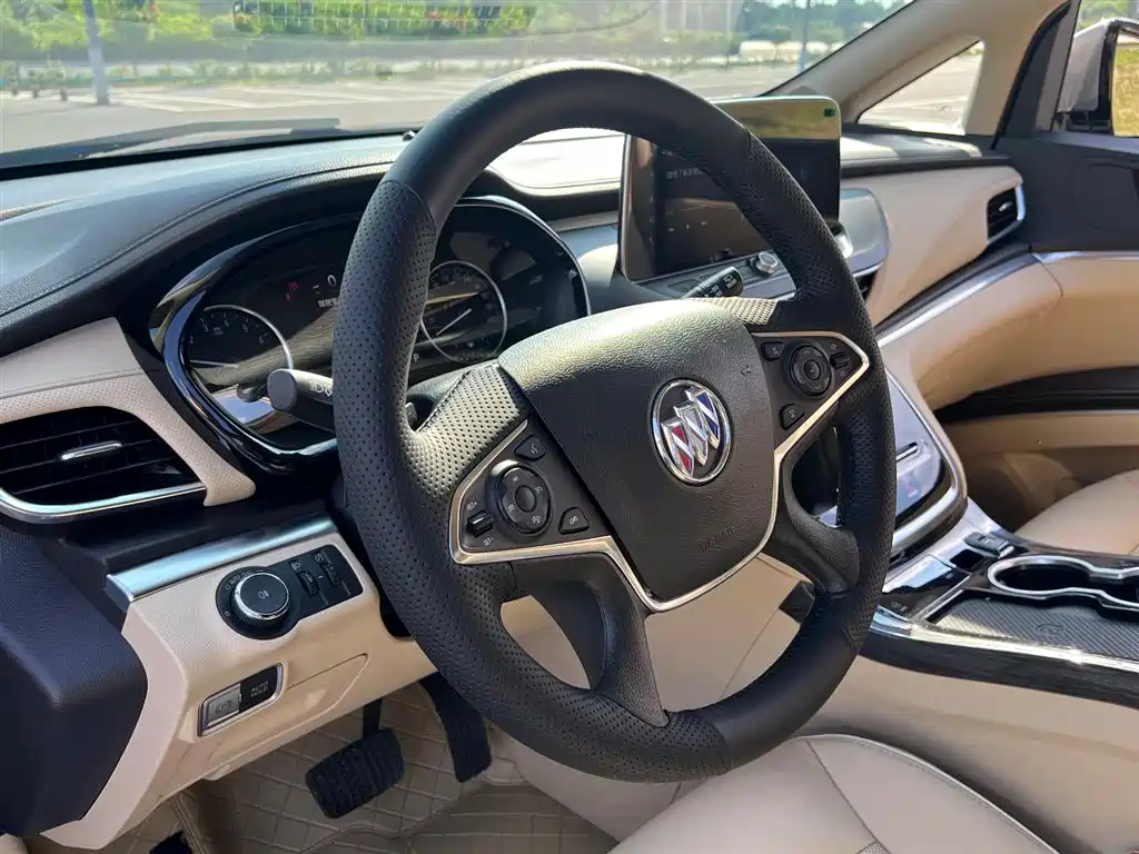Buick GL8 2022 652T Luxury