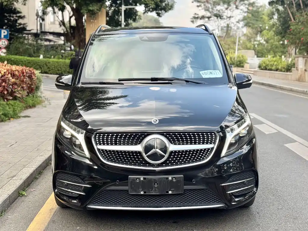 MERCEDES-BENZ V CLASS