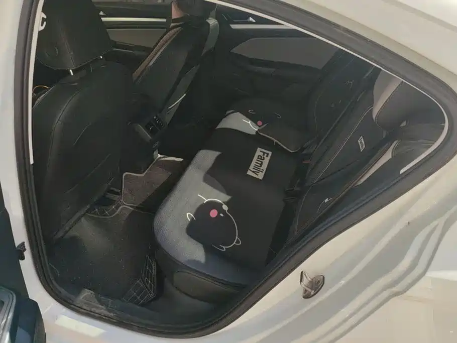 Volkswagen Bora — миниатюра 11