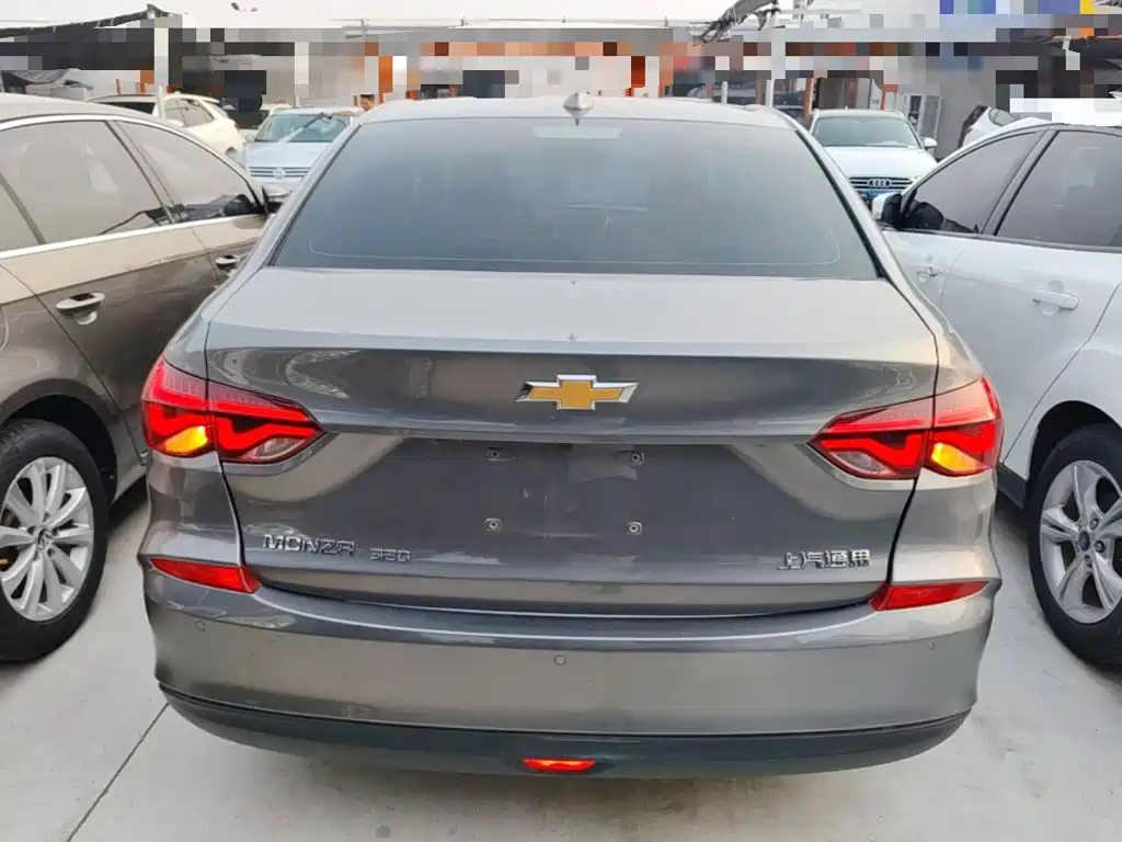 Chevrolet Monza — миниатюра 6