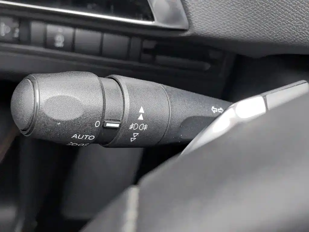 Peugeot 4008 — миниатюра 21