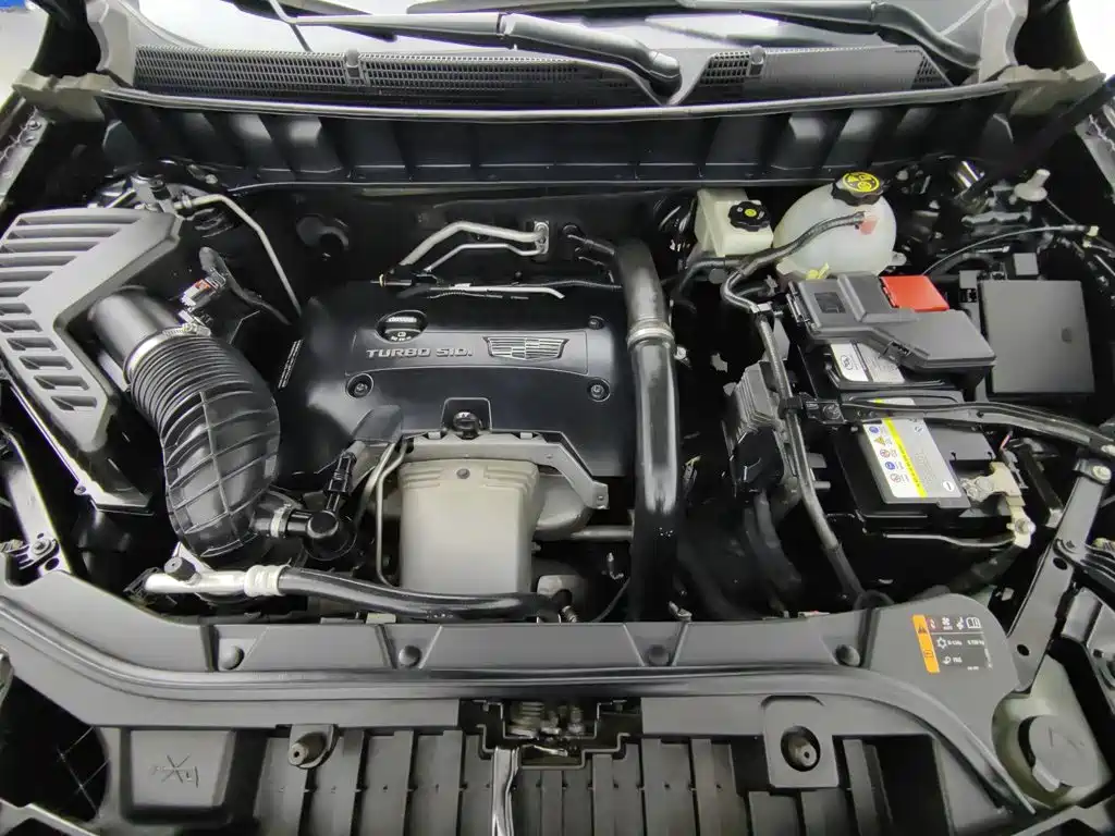 Cadillac XT5 — миниатюра 6