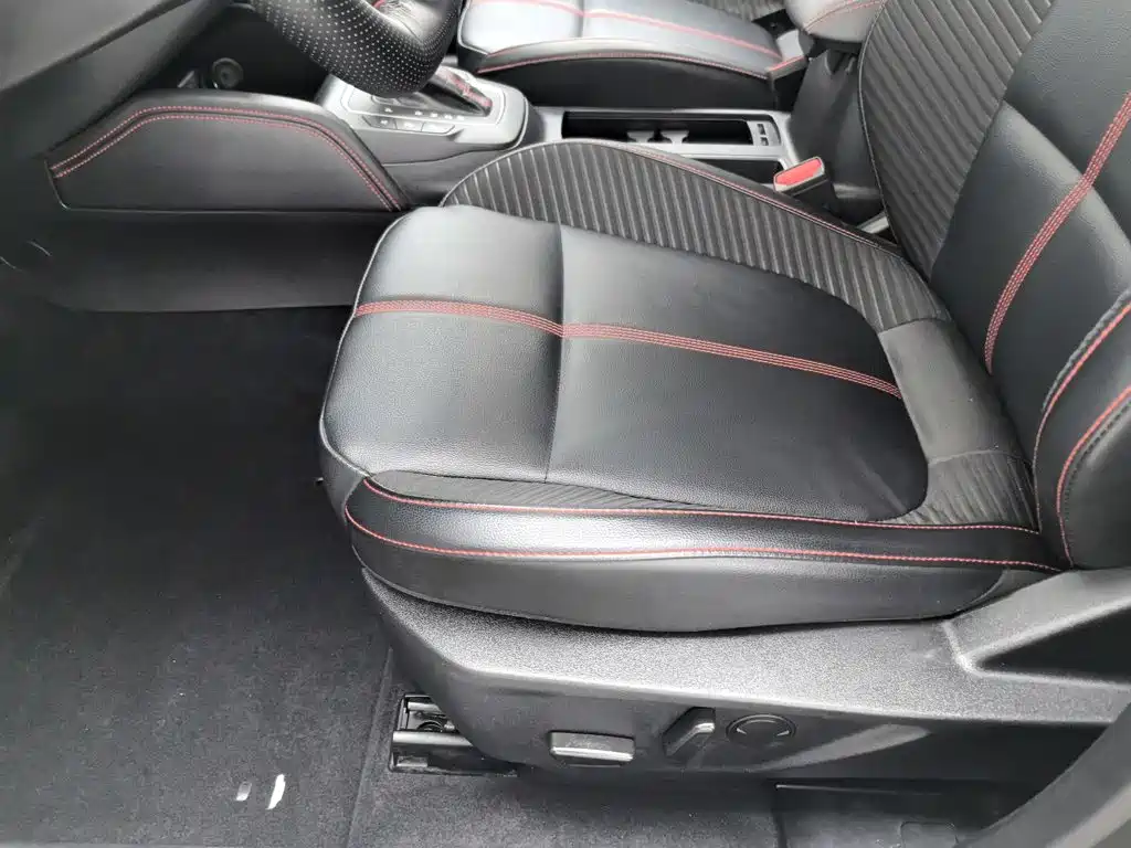 Ford Focus — миниатюра 20