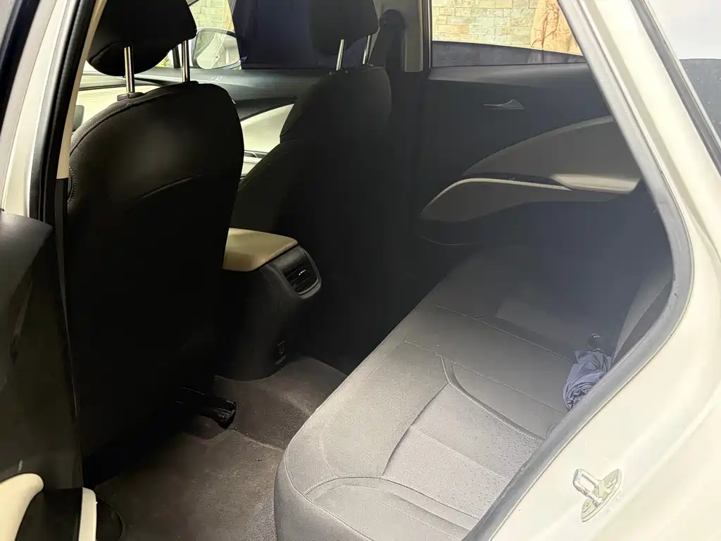 Buick Velite 6 — миниатюра 10