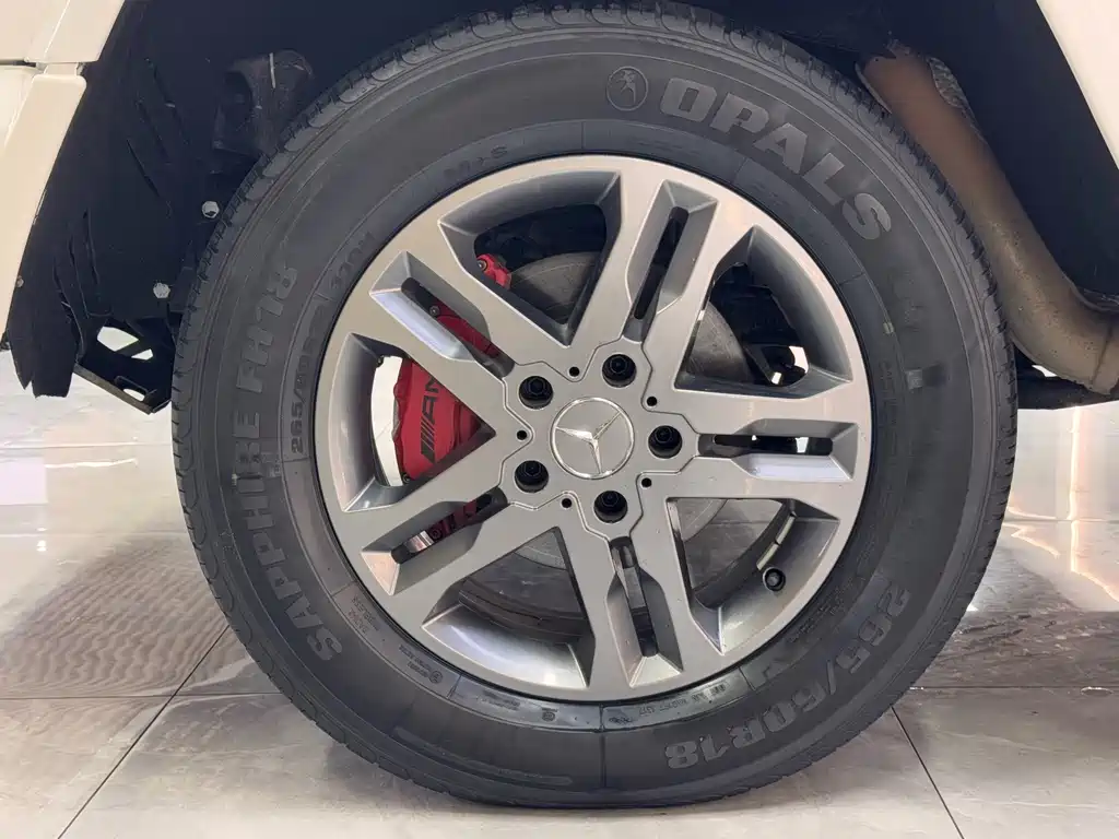 Mercedes-Benz G-Class — миниатюра 6