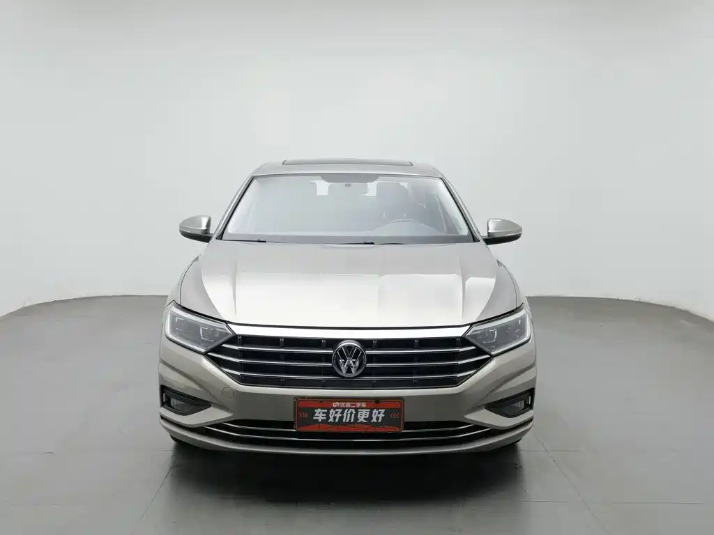 Volkswagen Sagitar — миниатюра 3