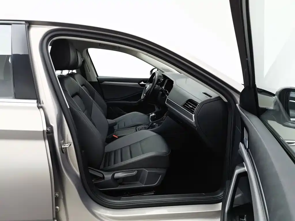 Volkswagen Sagitar — миниатюра 23