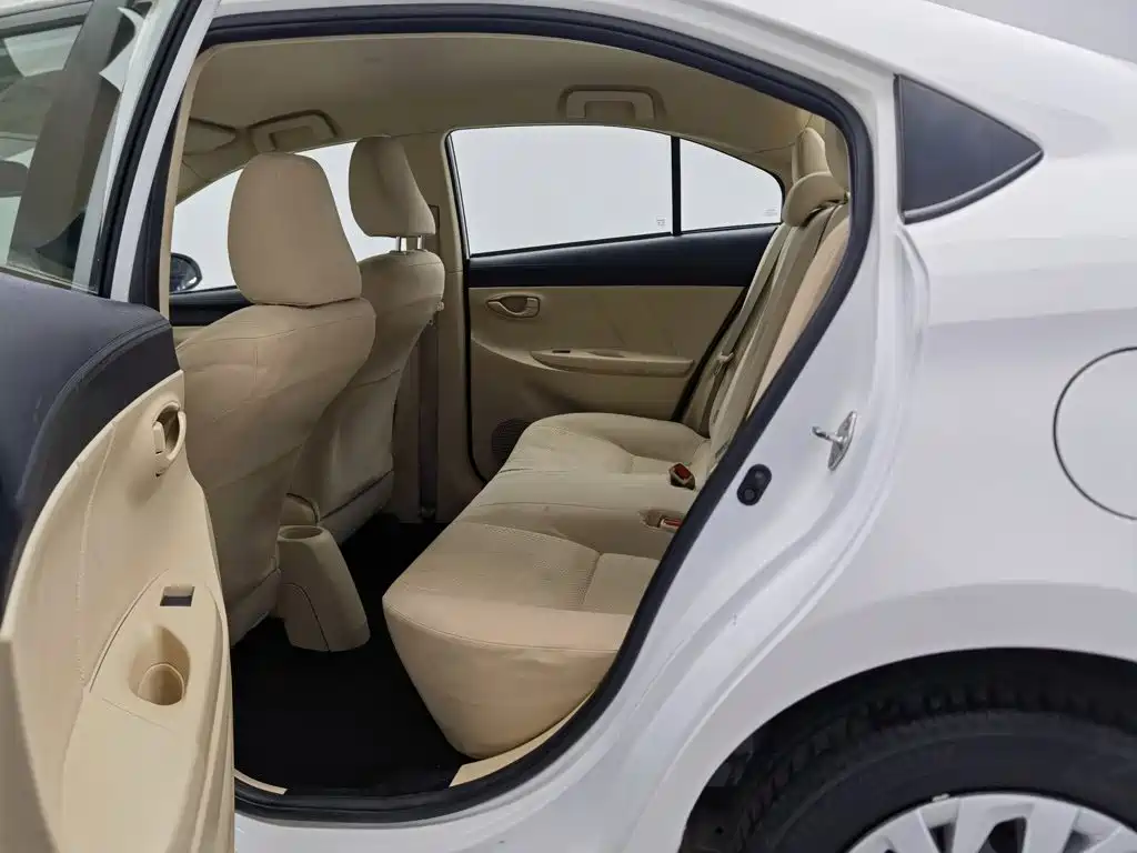 Toyota Vios — миниатюра 15