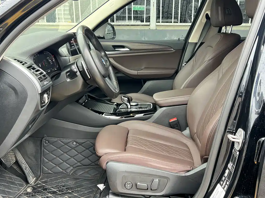 BMW X3 — миниатюра 23