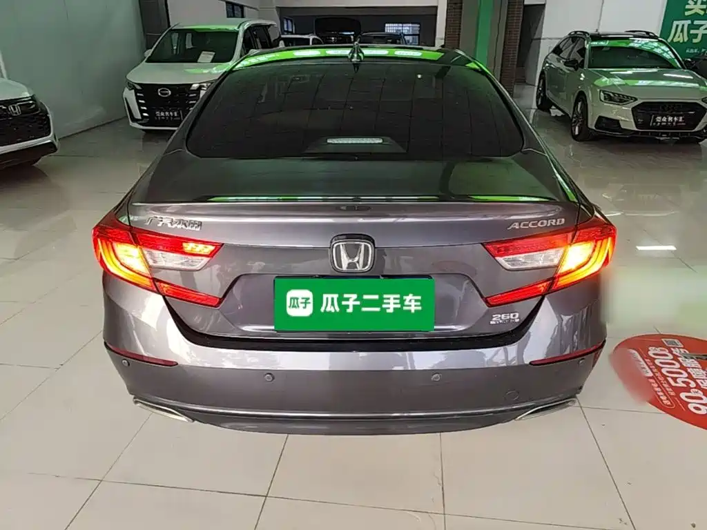 Honda Accord — миниатюра 6