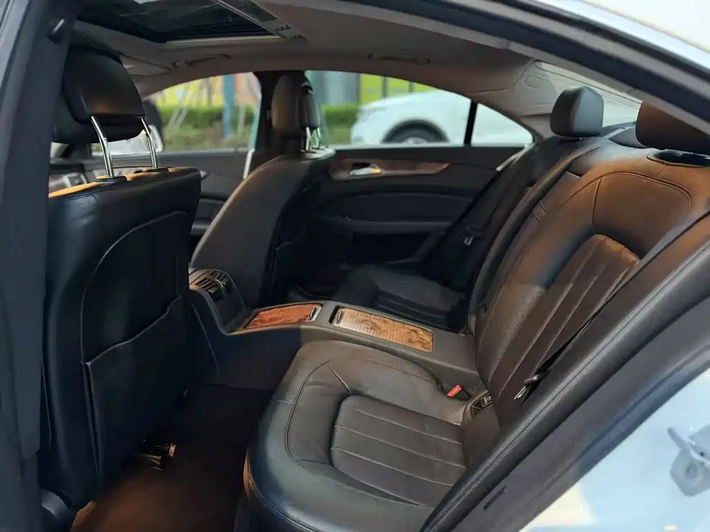 Mercedes-Benz CLS — миниатюра 6