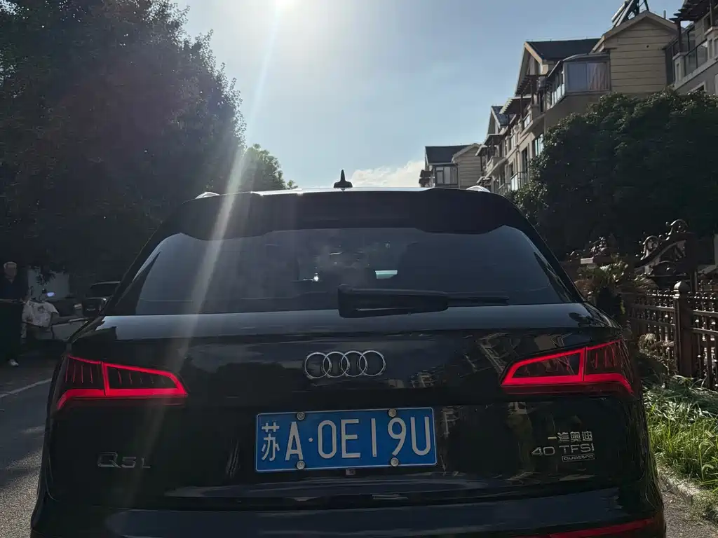 Audi Q5L — миниатюра 10