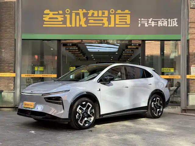 2025 Xpeng G7