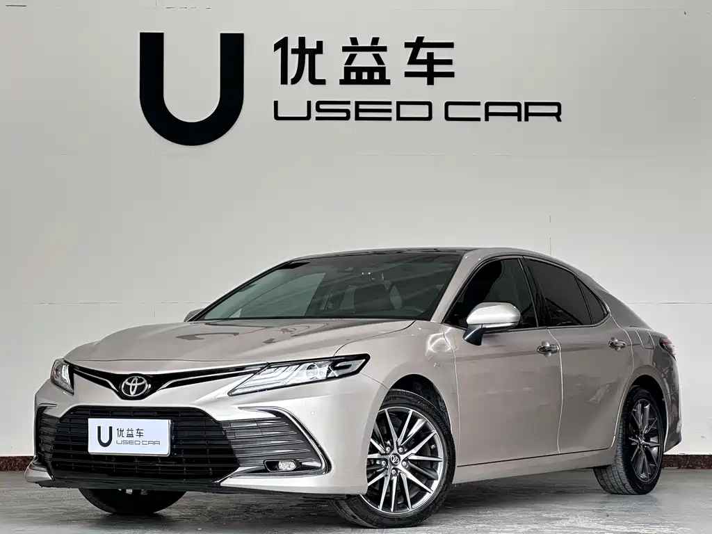 Toyota Camry 2022