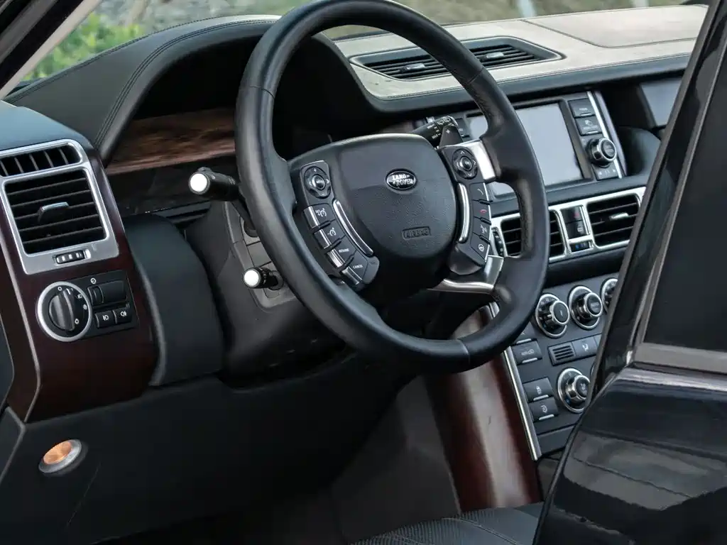 Land Rover Range Rover — миниатюра 11