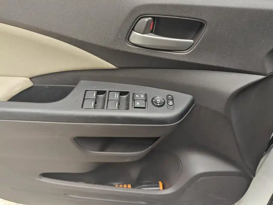 Honda CR-V — миниатюра 7