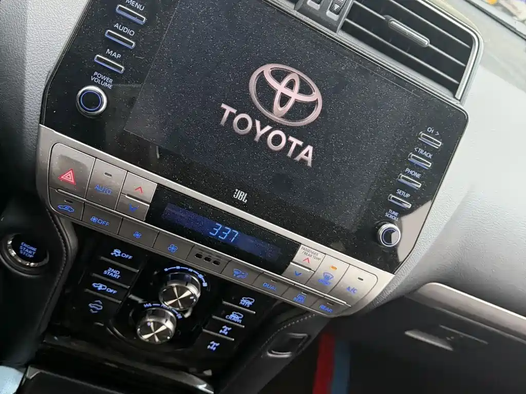Toyota Prado (Import) — миниатюра 7