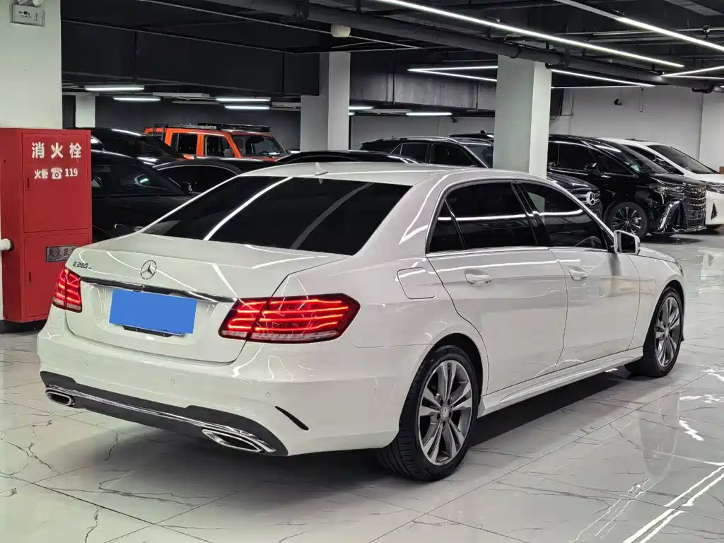 Mercedes-Benz E-Class E 2015 E 260 L Sport