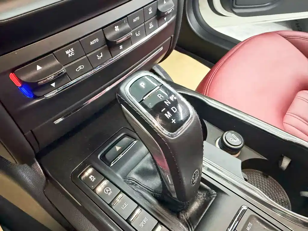 Maserati Ghibli — миниатюра 11
