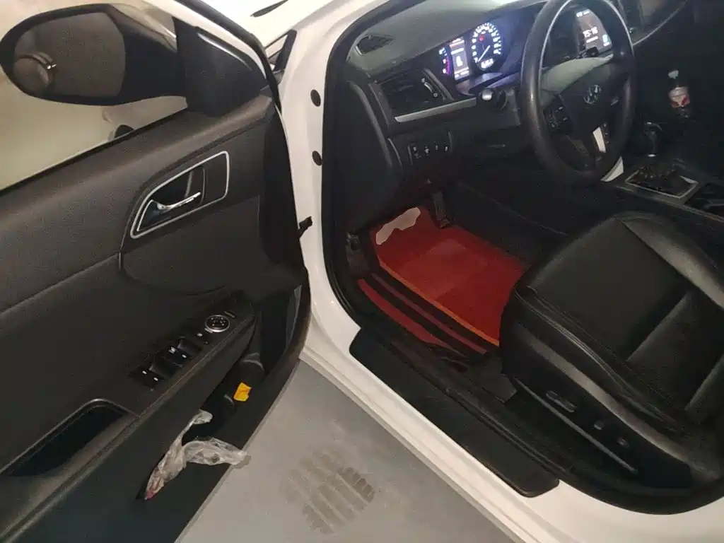 Hyundai Mistra — миниатюра 16