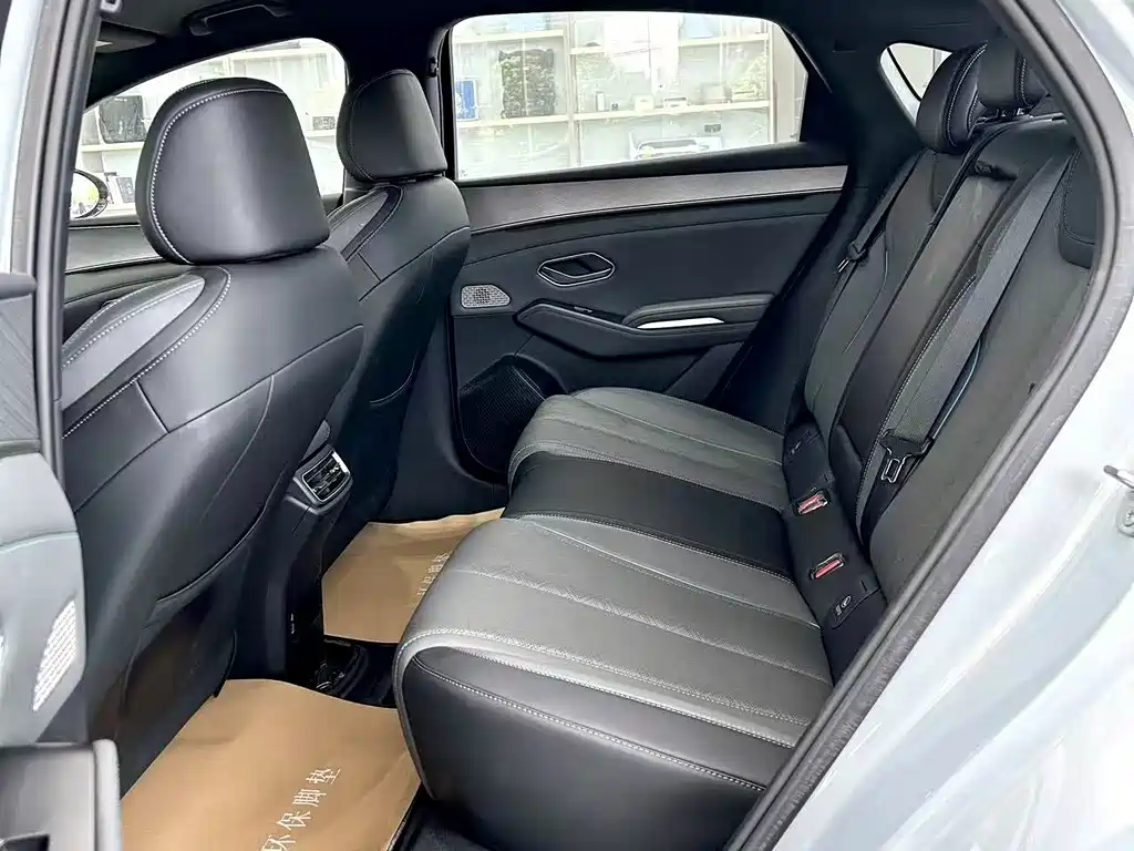 BYD Qin L — миниатюра 7