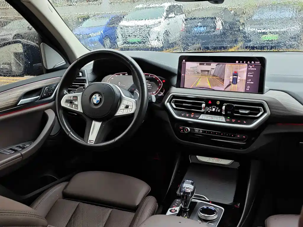 BMW X3 — миниатюра 11