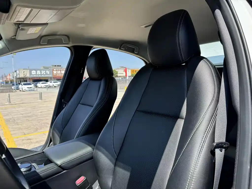 Mazda 3 Axela — миниатюра 13