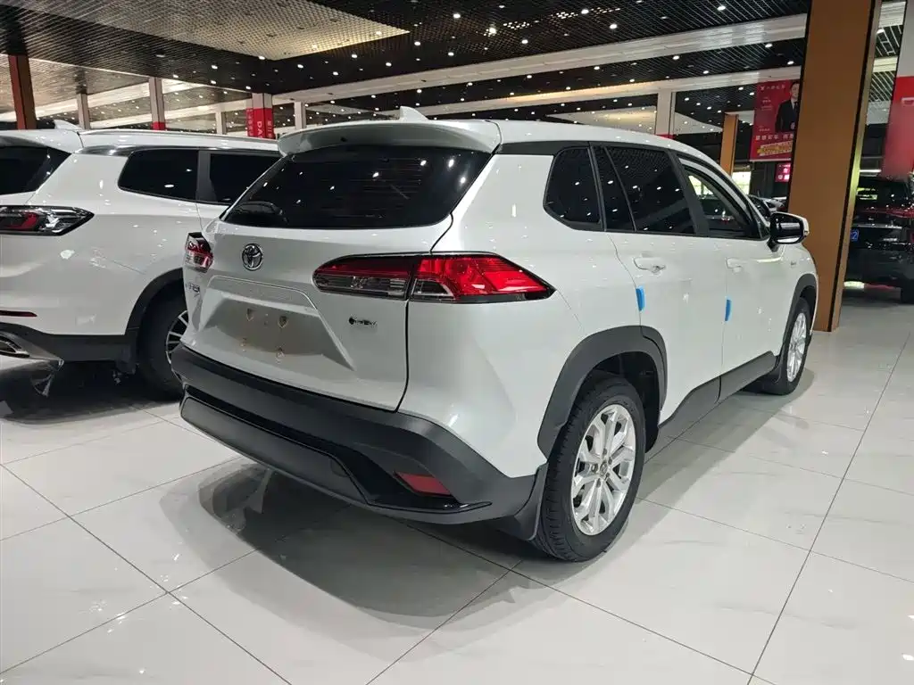 Toyota Frontlander 2024 2.0L Lead