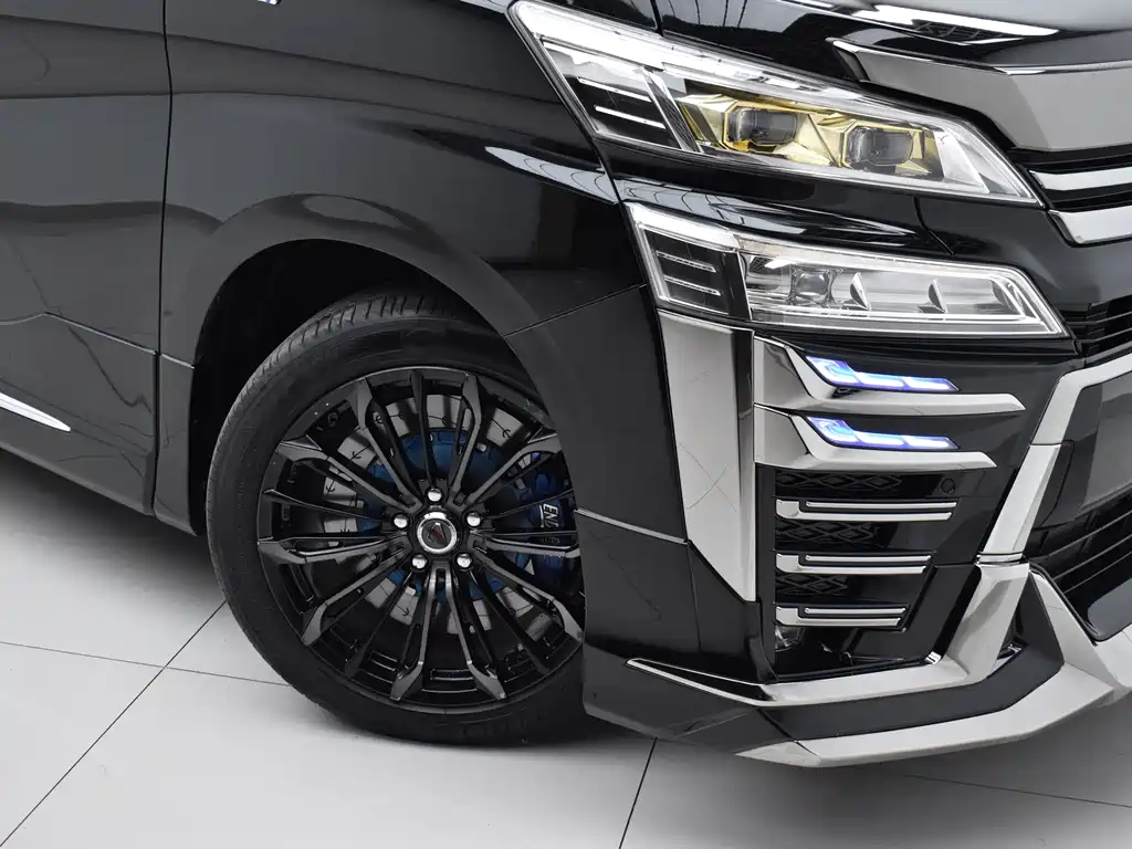 Toyota Vellfire 2020 2.5L Black Gold