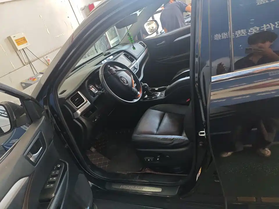 Toyota Highlander — миниатюра 5