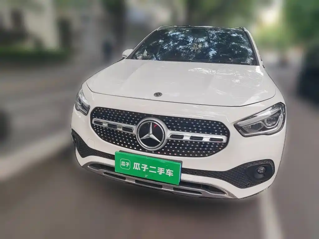 Mercedes-Benz GLA — миниатюра 24