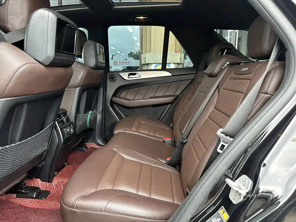 Mercedes-Benz M-Class AMG — миниатюра 14