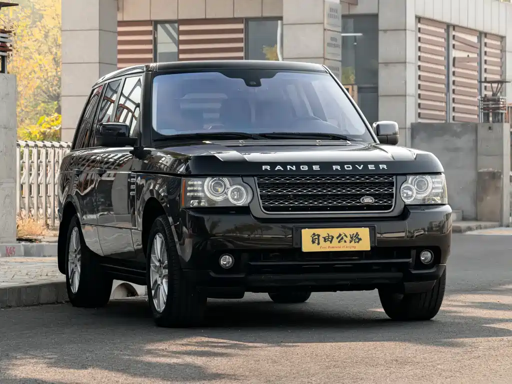 Land Rover Range Rover — миниатюра 3