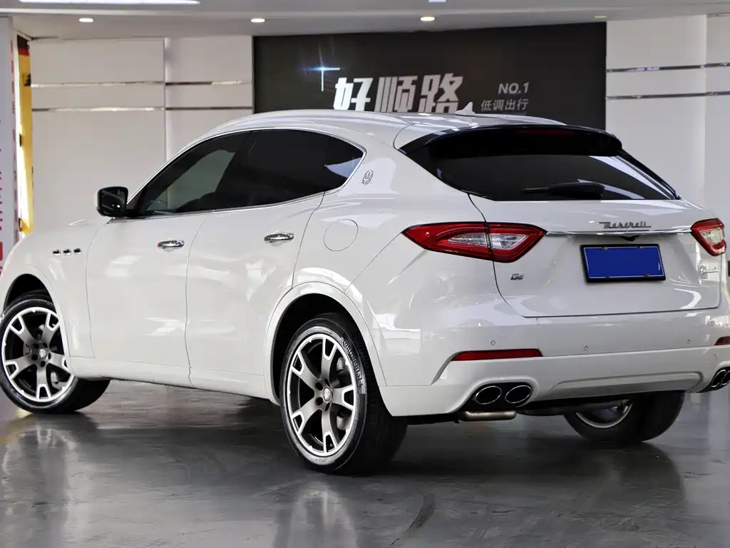 MASERATI LEVANTE