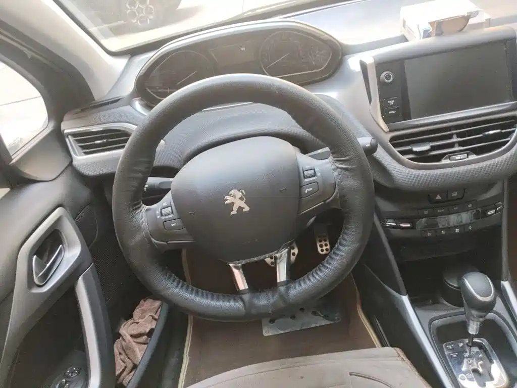 Peugeot 2008 — миниатюра 6