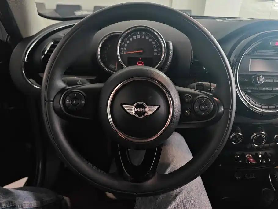 MINI Mini Clubman — миниатюра 15
