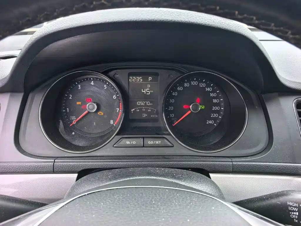 Volkswagen Lavida — миниатюра 11