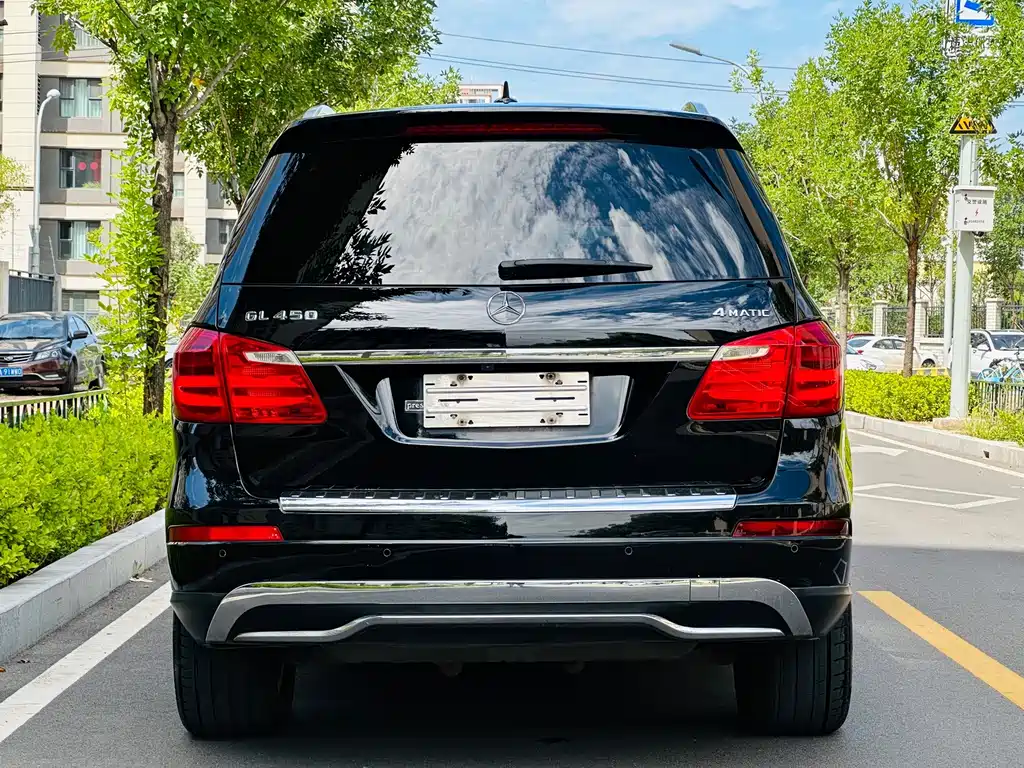 Mercedes-Benz GL-Class — миниатюра 12